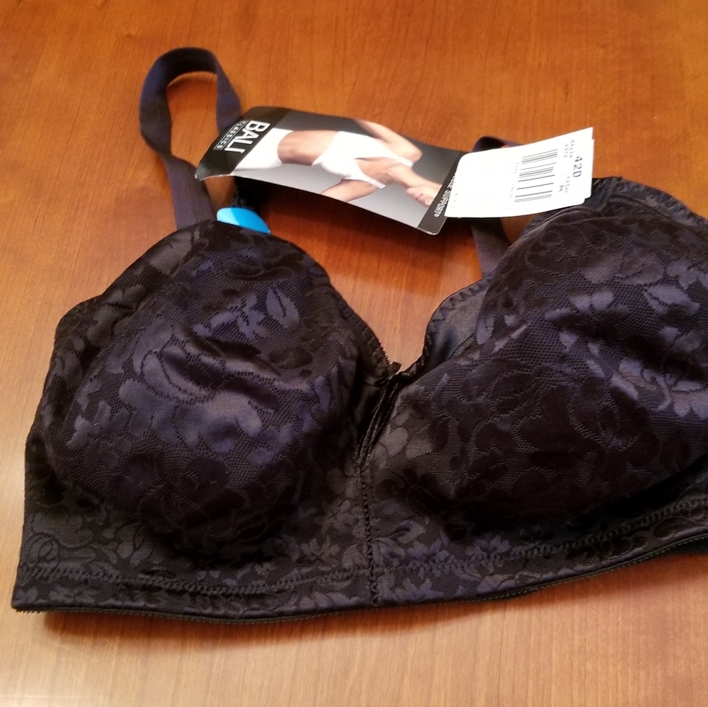 Bali Double Support Wire Free Bra 42 D